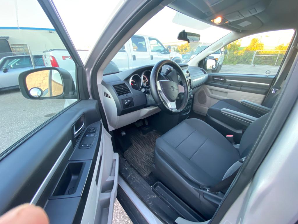 2010 Dodge Caravan SE