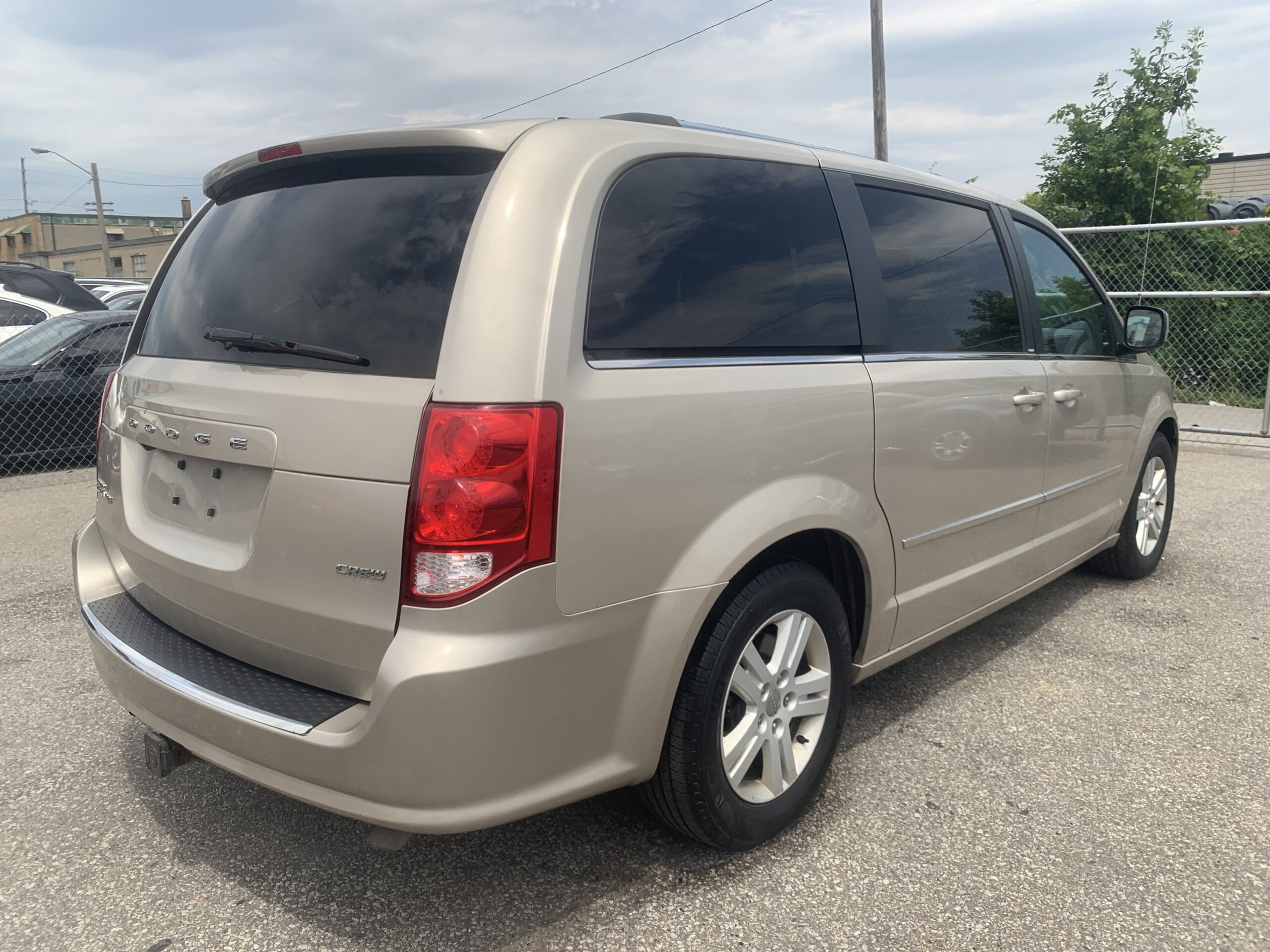 2013 Dodge Grand Caravan SXT-CREW