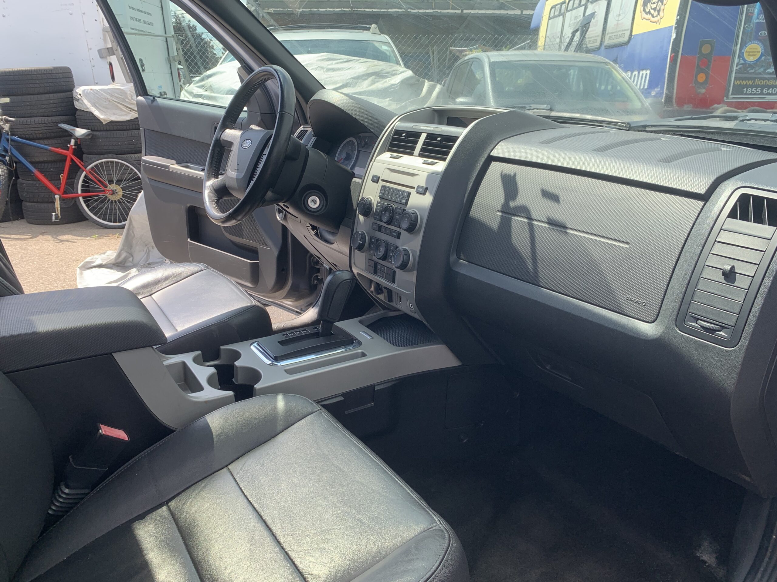 2011 Ford Escape XLT