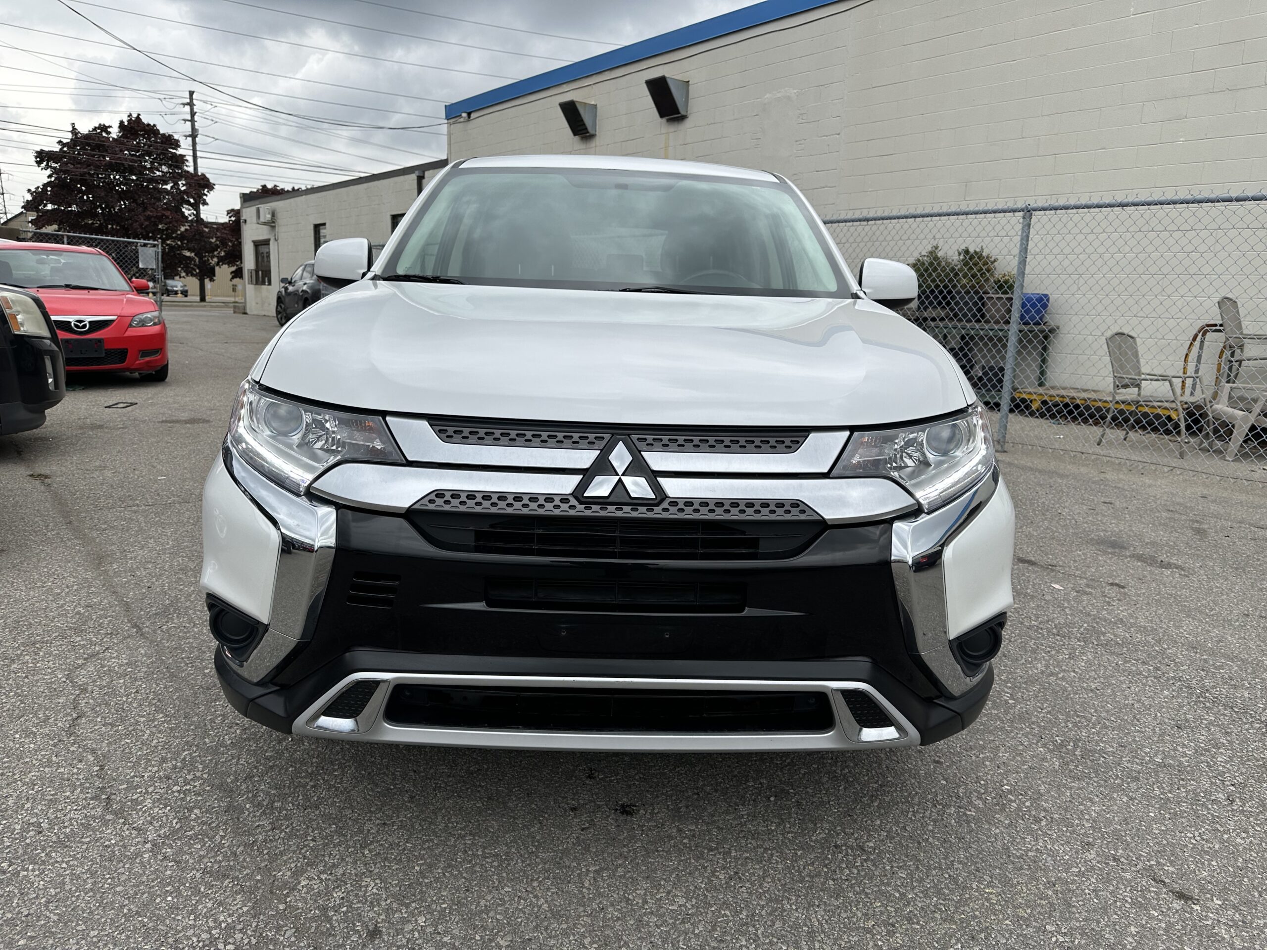 2019 Mitsubishi Outlander Es