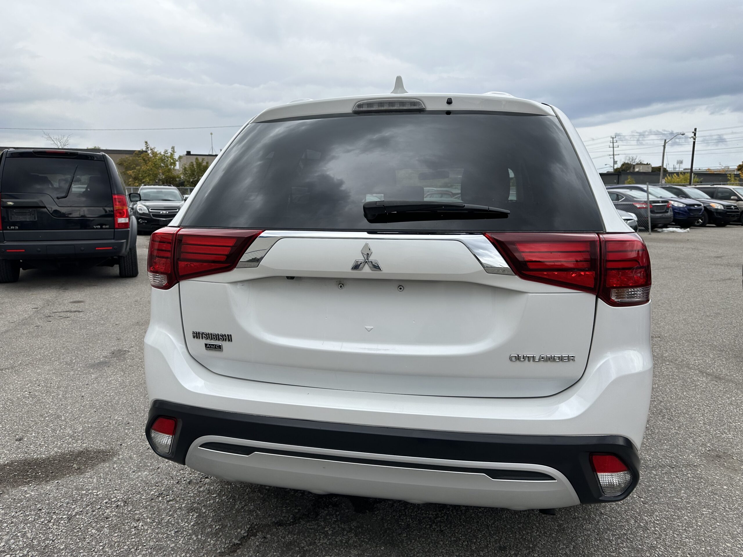 2019 Mitsubishi Outlander Es