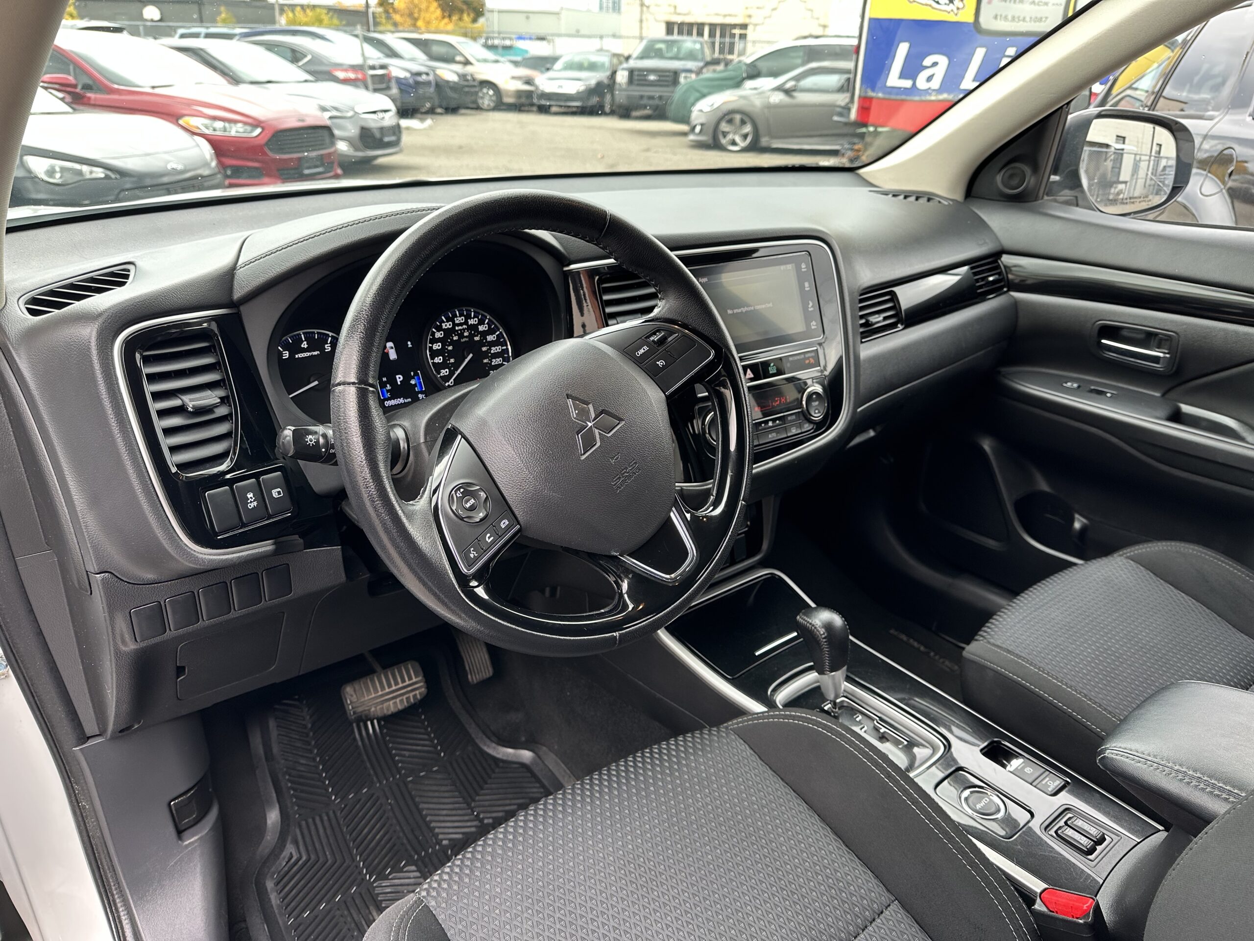 2019 Mitsubishi Outlander Es