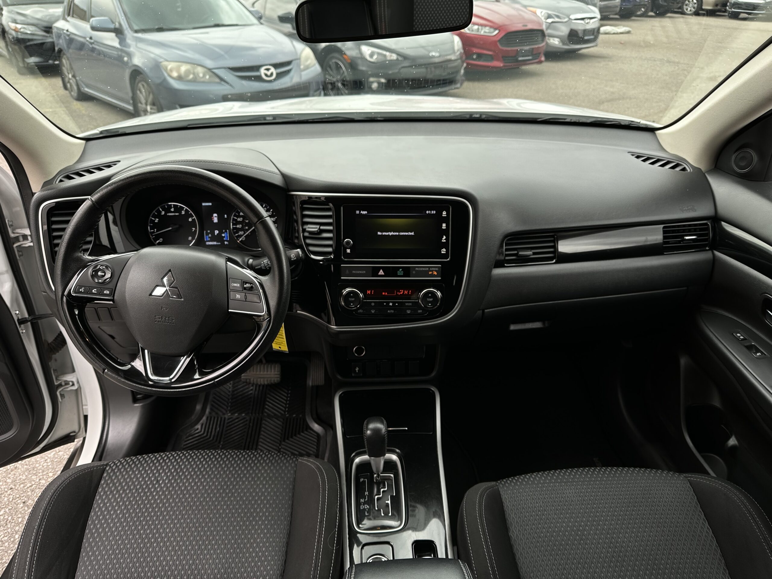 2019 Mitsubishi Outlander Es