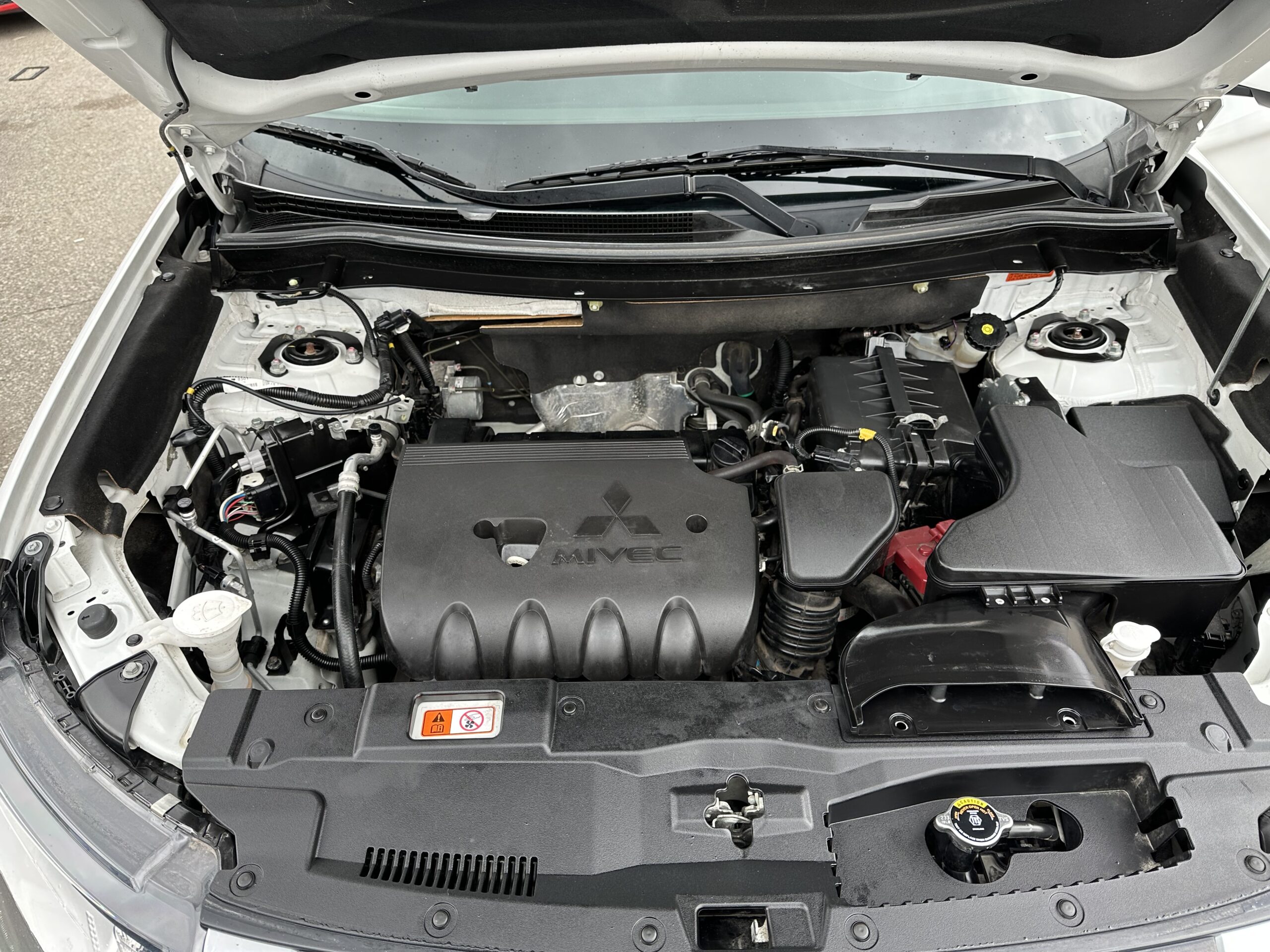 2019 Mitsubishi Outlander Es