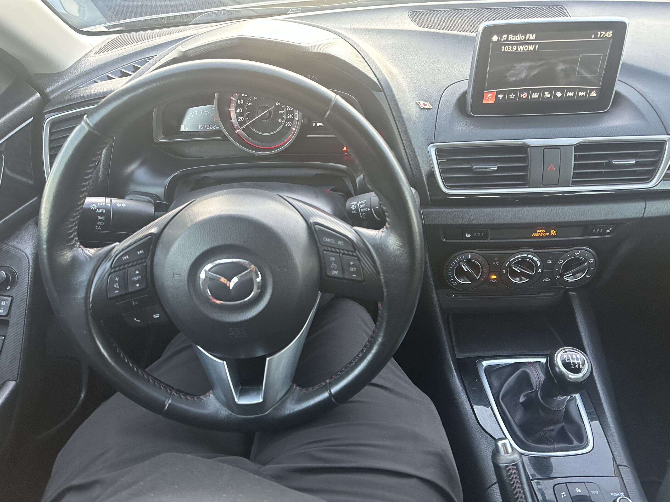 2015 Mazda 3 GS