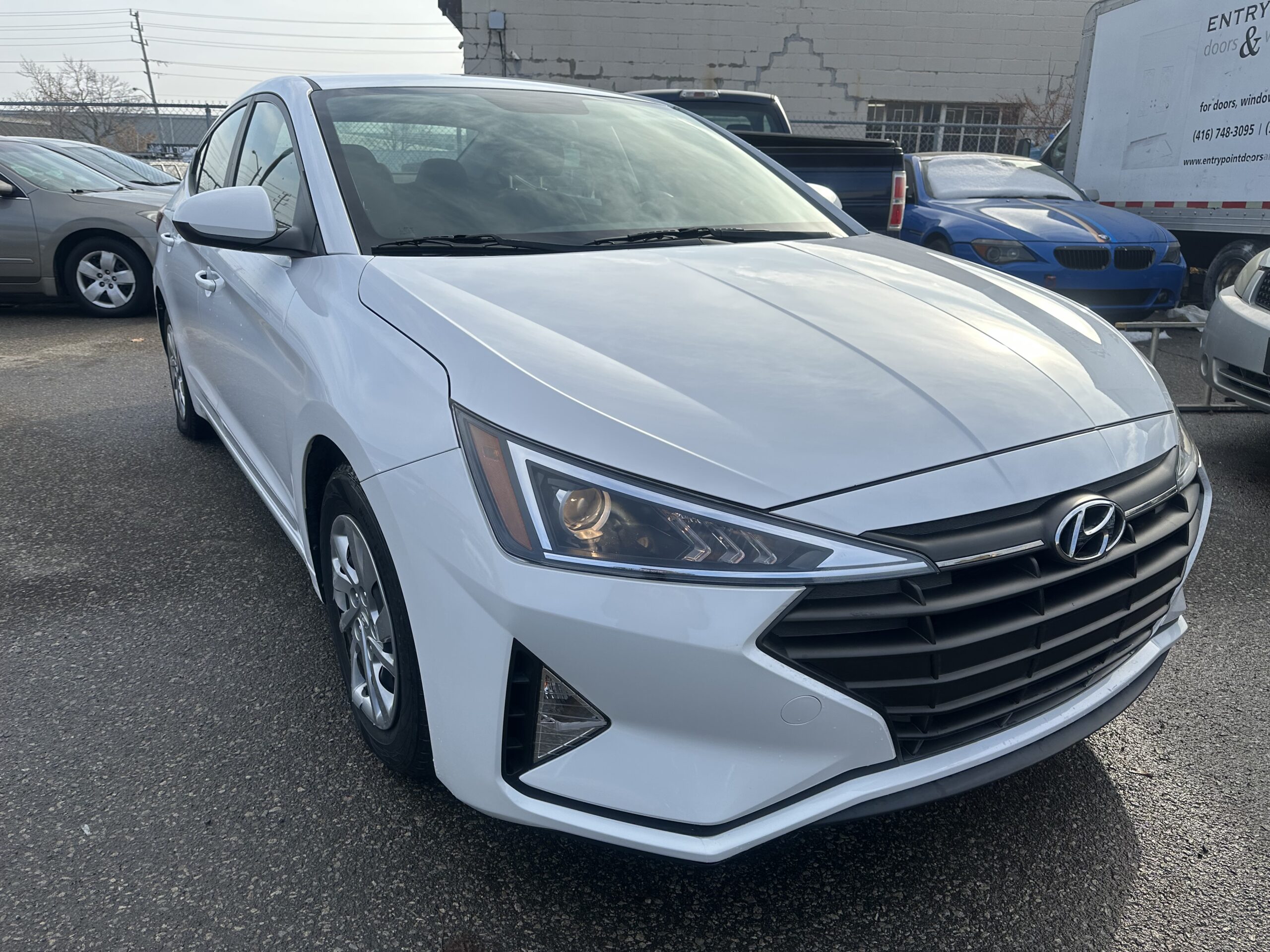 2019 Hyundai Elantra Essential