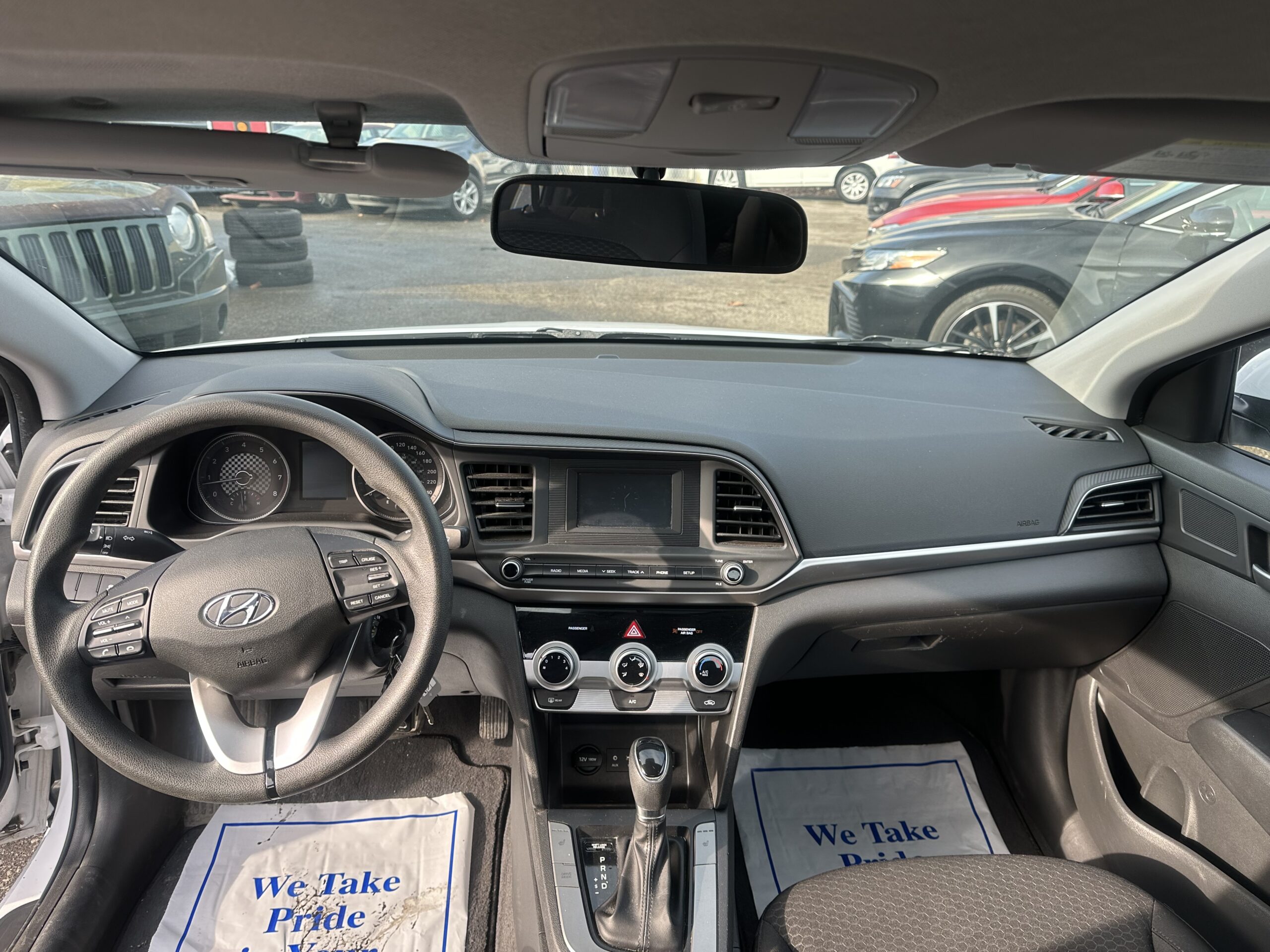 2019 Hyundai Elantra Essential