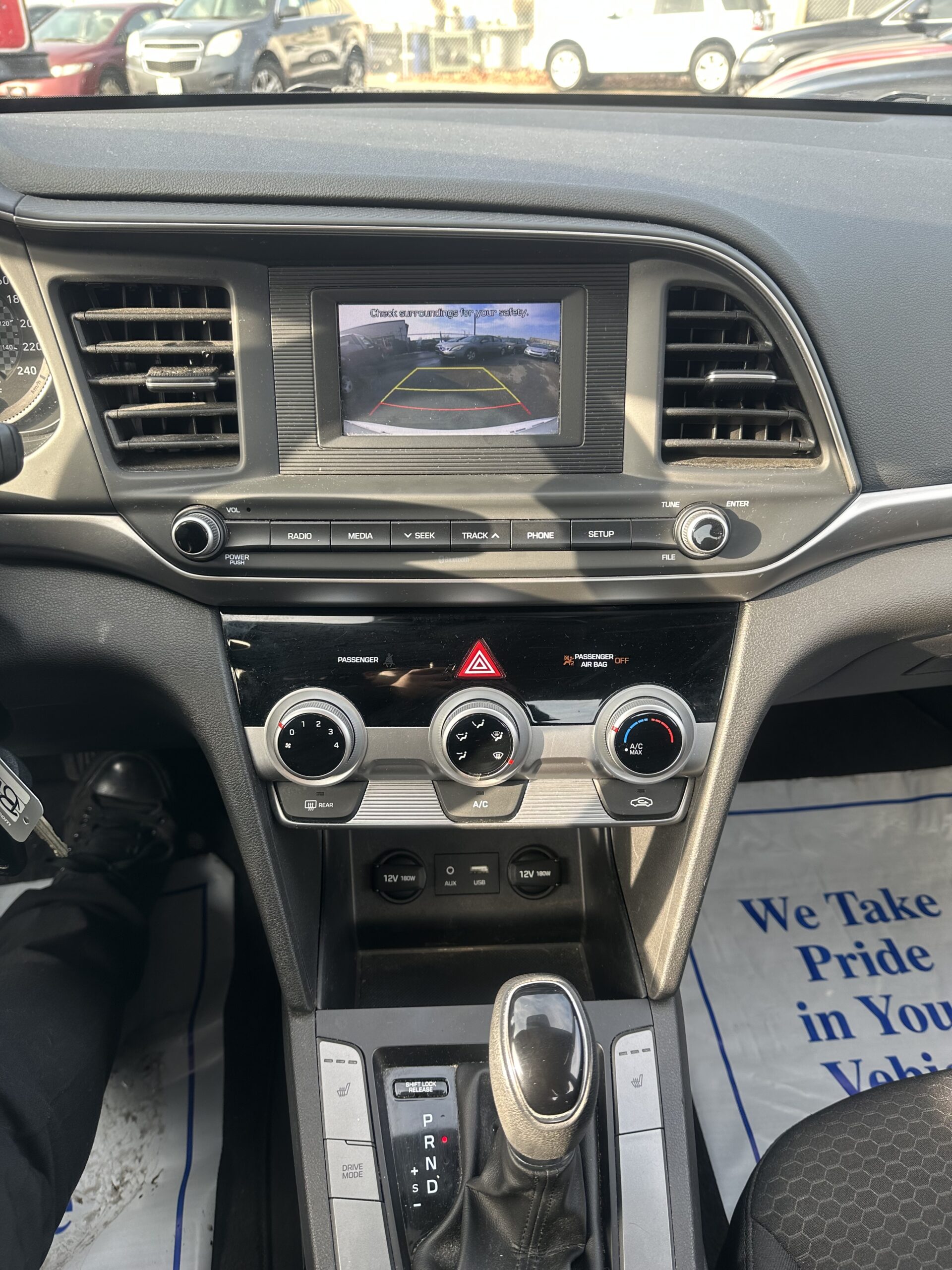 2019 Hyundai Elantra Essential