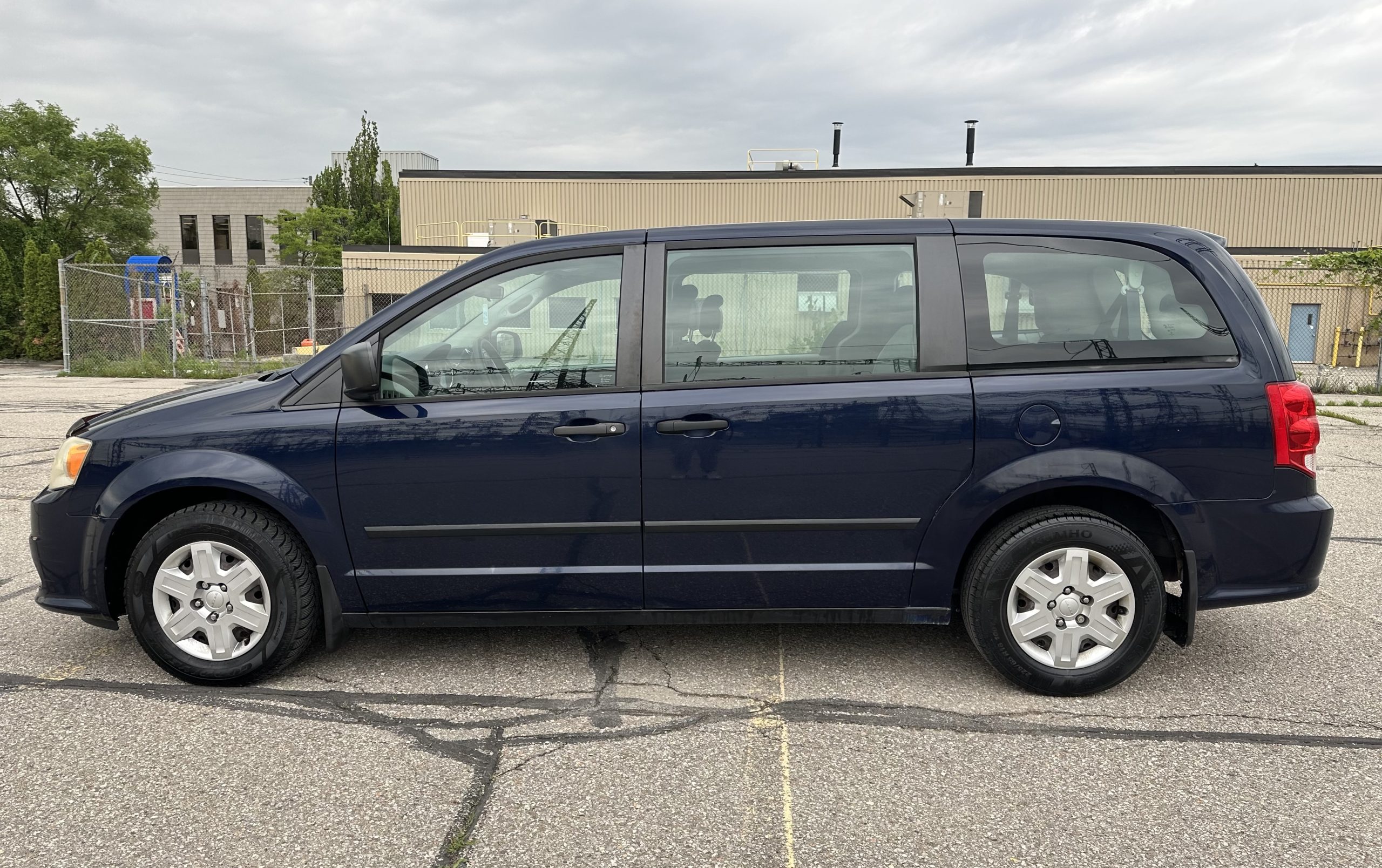 2013 Dodge Grand Caravan SE