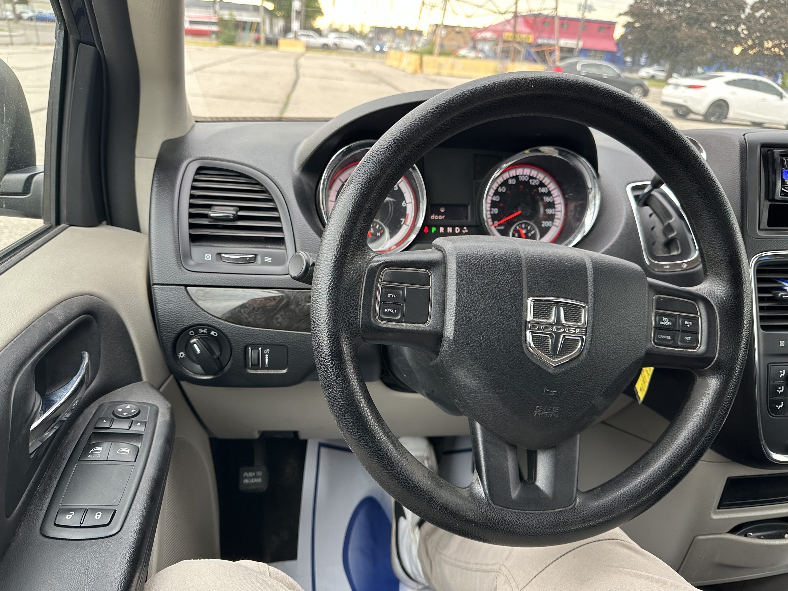 2013 Dodge Grand Caravan SE