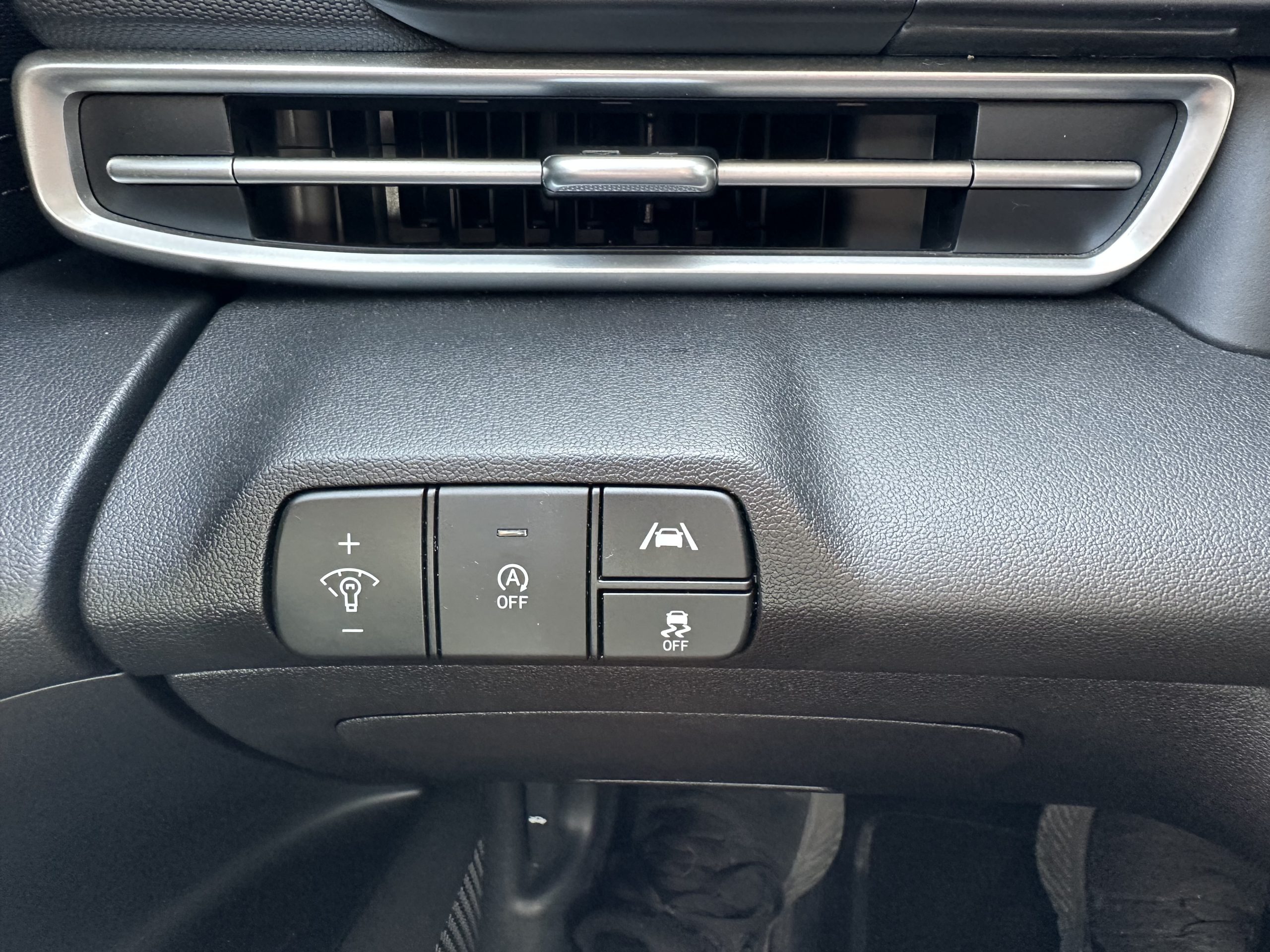 2022 Hyundai Elantra Essential IVT