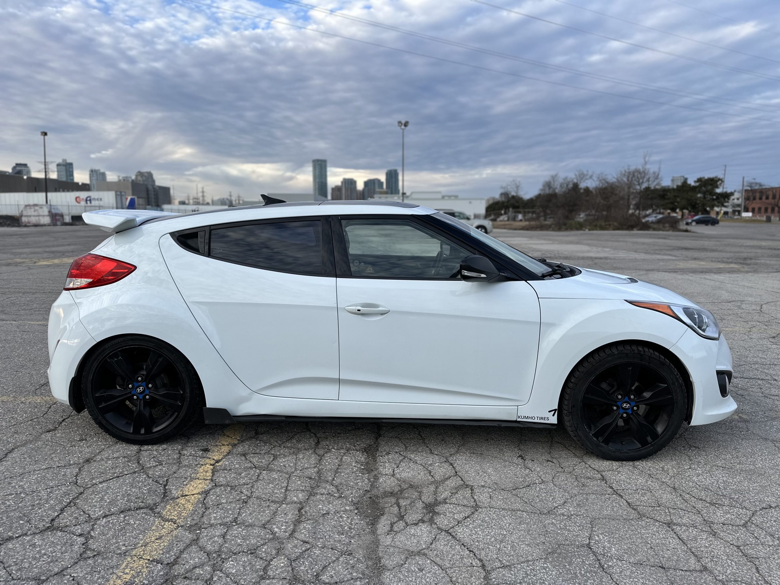 2012 Hyundai Veloster V/Tech Pkg