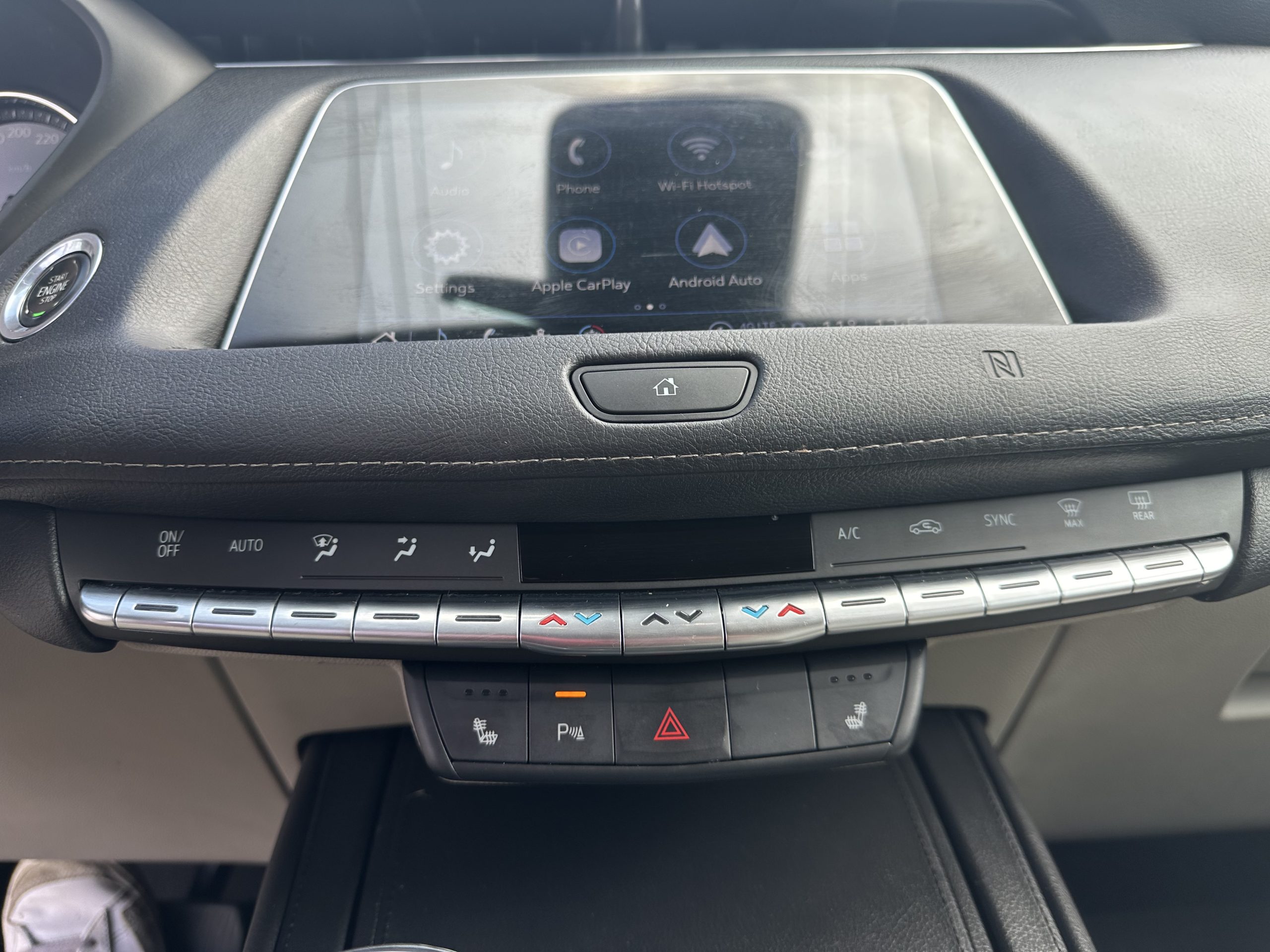 2021 Cadillac XT4 Awd Luxury