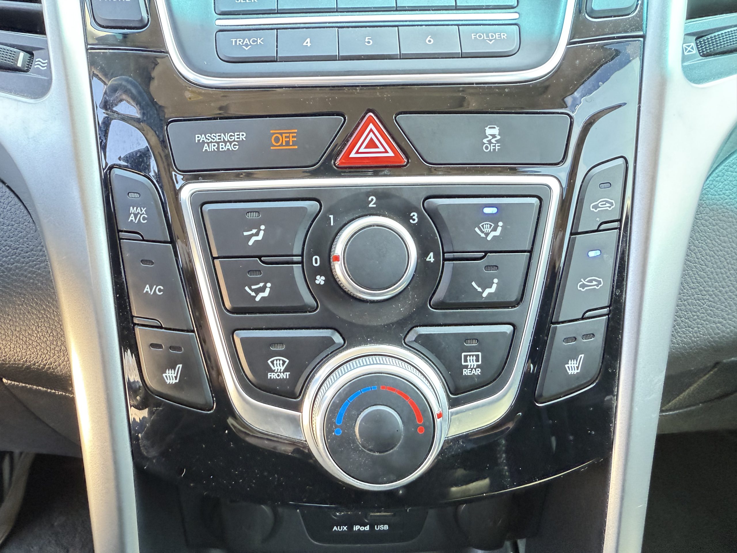 2016 Hyundai Elantra GT HB Man FWD