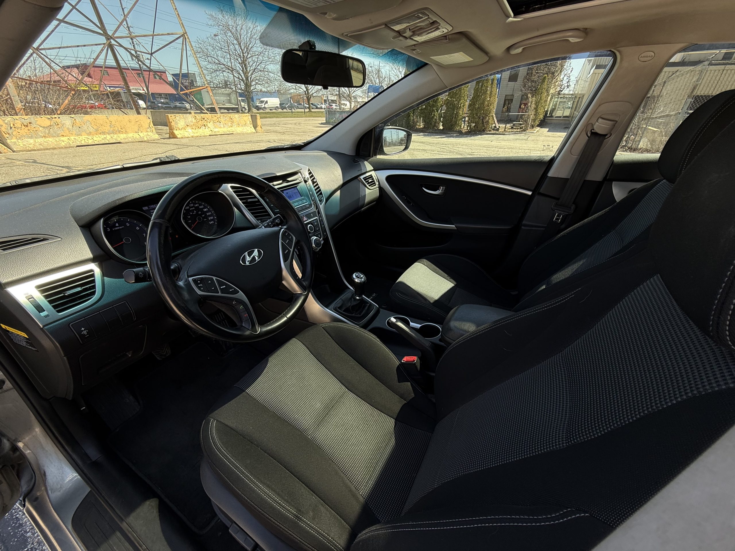 2016 Hyundai Elantra GT HB Man FWD