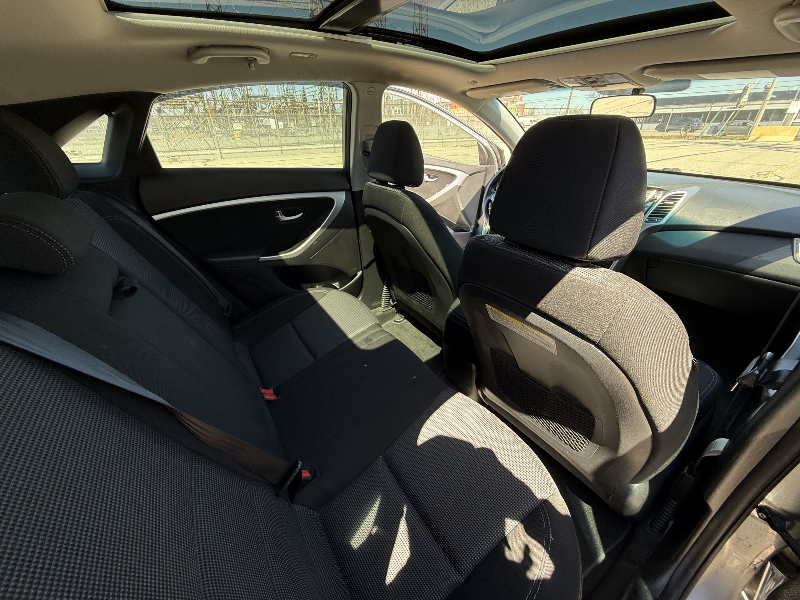 2016 Hyundai Elantra GT HB Man FWD