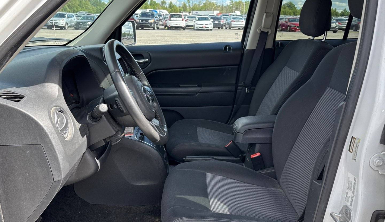2013 Jeep Patriot Sport 4WD 4dr