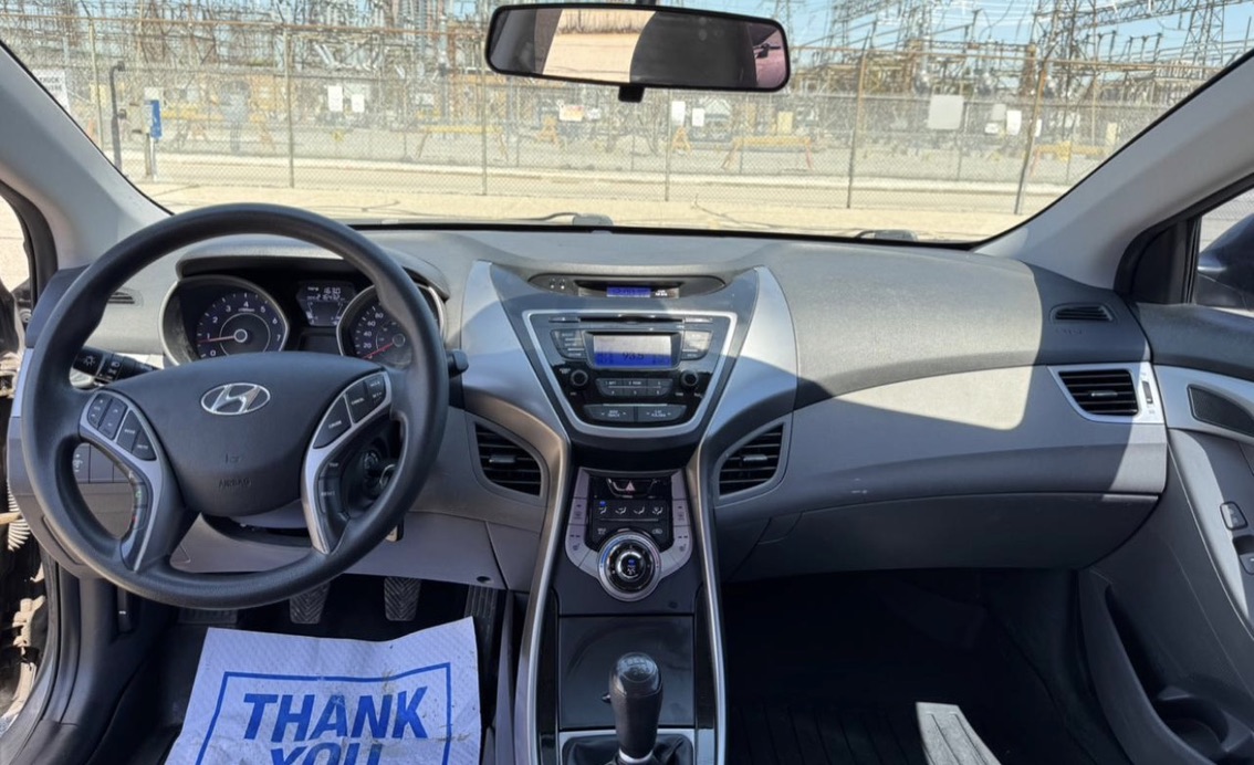 Hyundai Elantra GLS Man