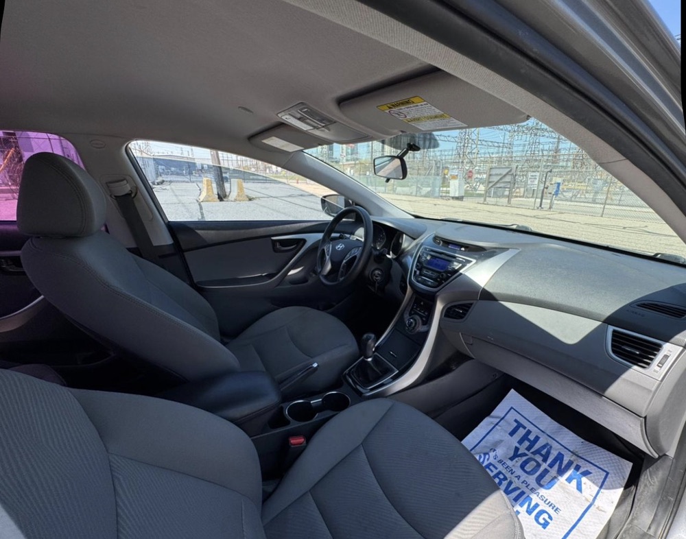 Hyundai Elantra GLS Man